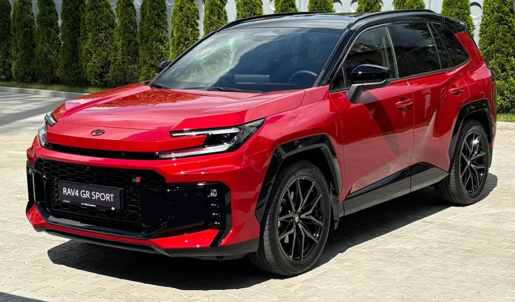 Новинки: Нову Toyota RAV4 2026 представили на українському ринку: ціна втішує