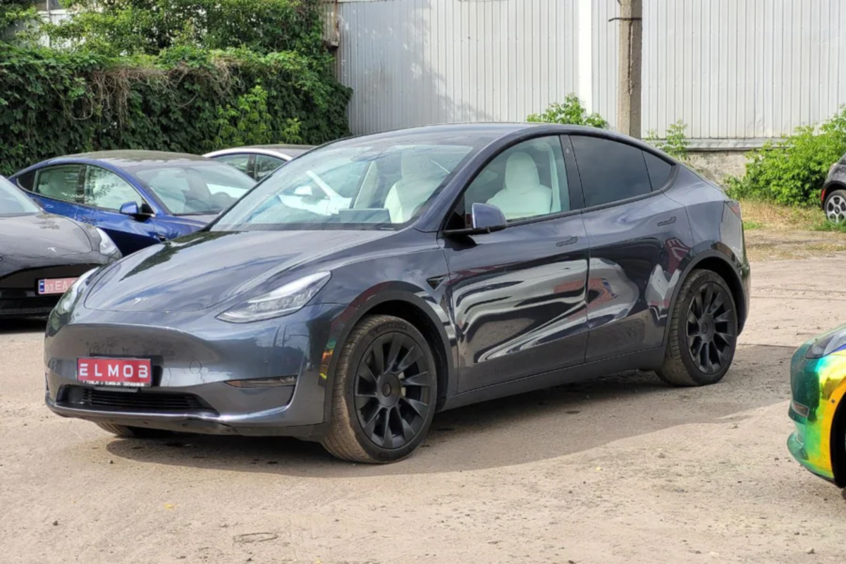 Аналитика: Частка вживаних авто з США в Україні знову зросла на 8%: топ-5 моделей